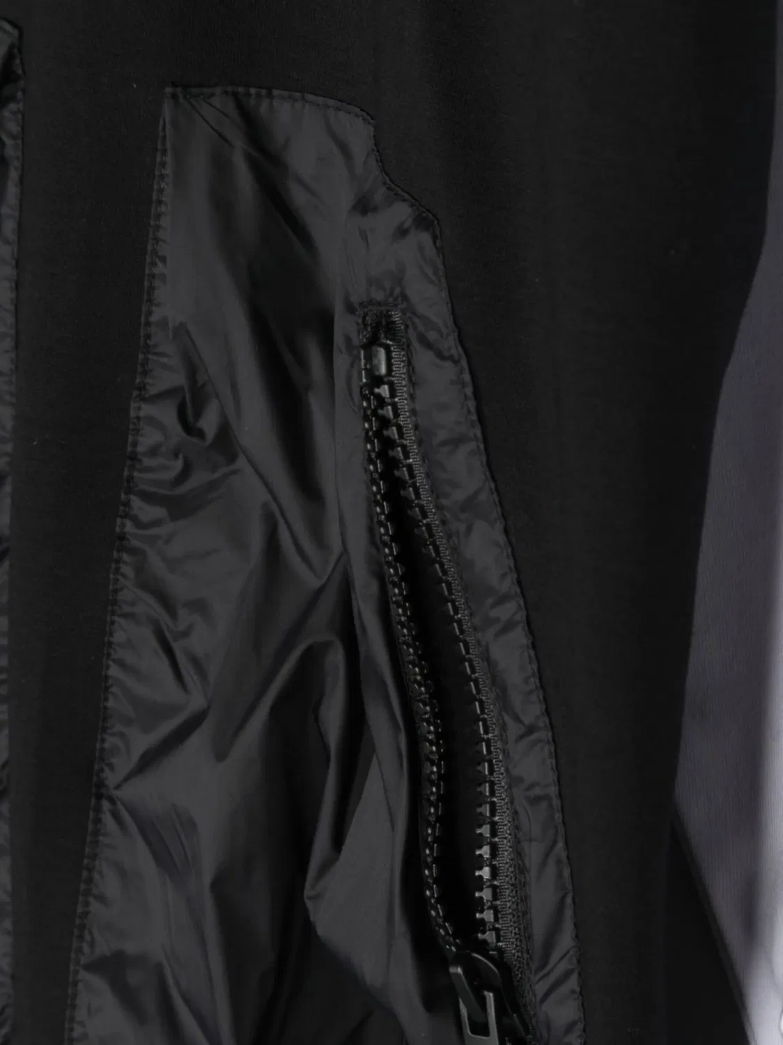 Многослойное платье‑свитер с капюшоном DKNY, черный — фото 2