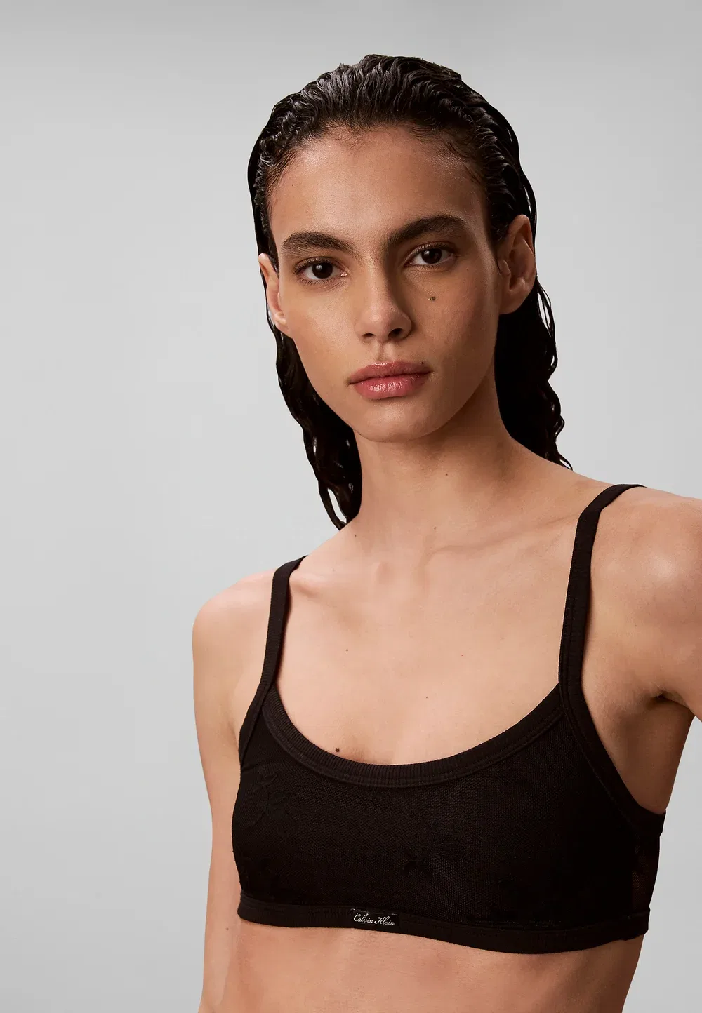 Бралетт с легкой подкладкой - кружево Icon - бюстье Calvin Klein, Black — фото 4
