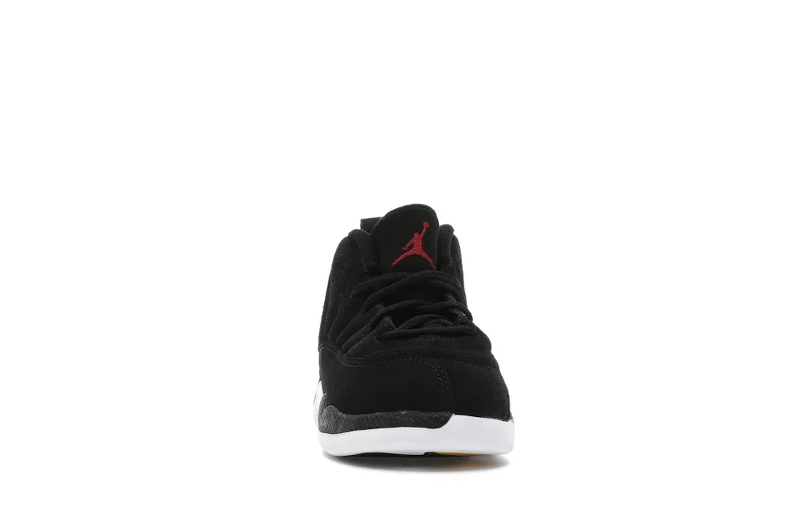 Детские кроссовки Lifestyle Jordan 12 Retro Jordan, Black/White/Taxi/Red/Metallic Gold — фото 2