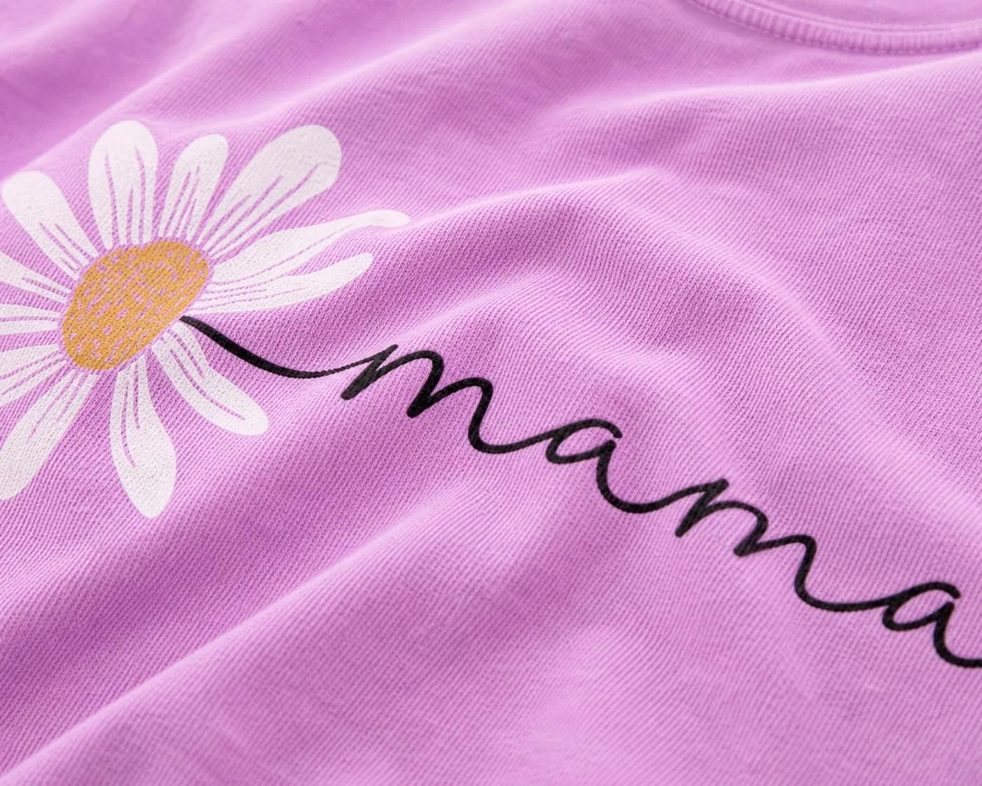 Женская футболка с принтом Mama Daisy, неоново-фиолетовый — фото 4