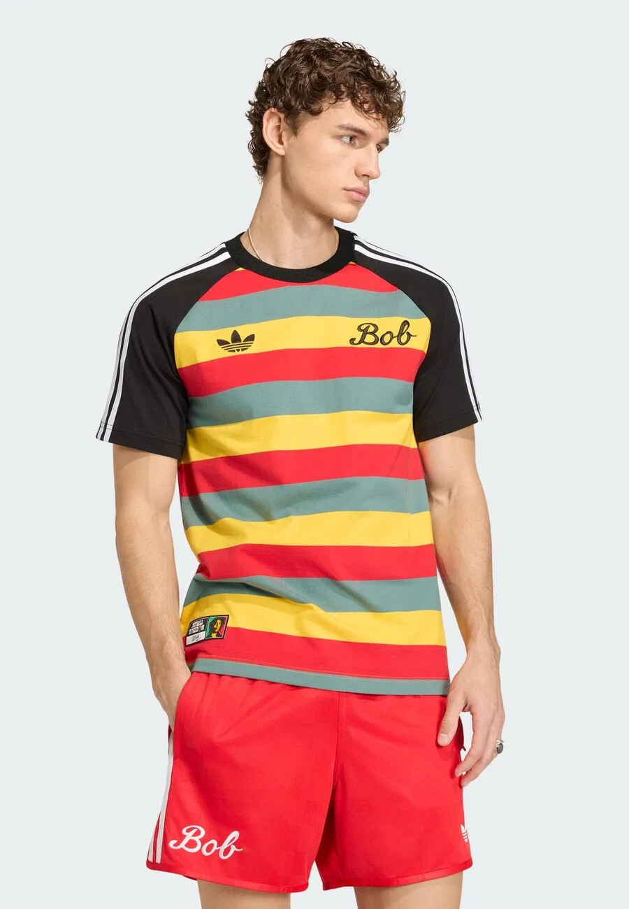 Спортивная футболка ADIDAS PERFORMANCE Performance Shirt 'Bob Marley' в разноцветном исполнении — фото 2