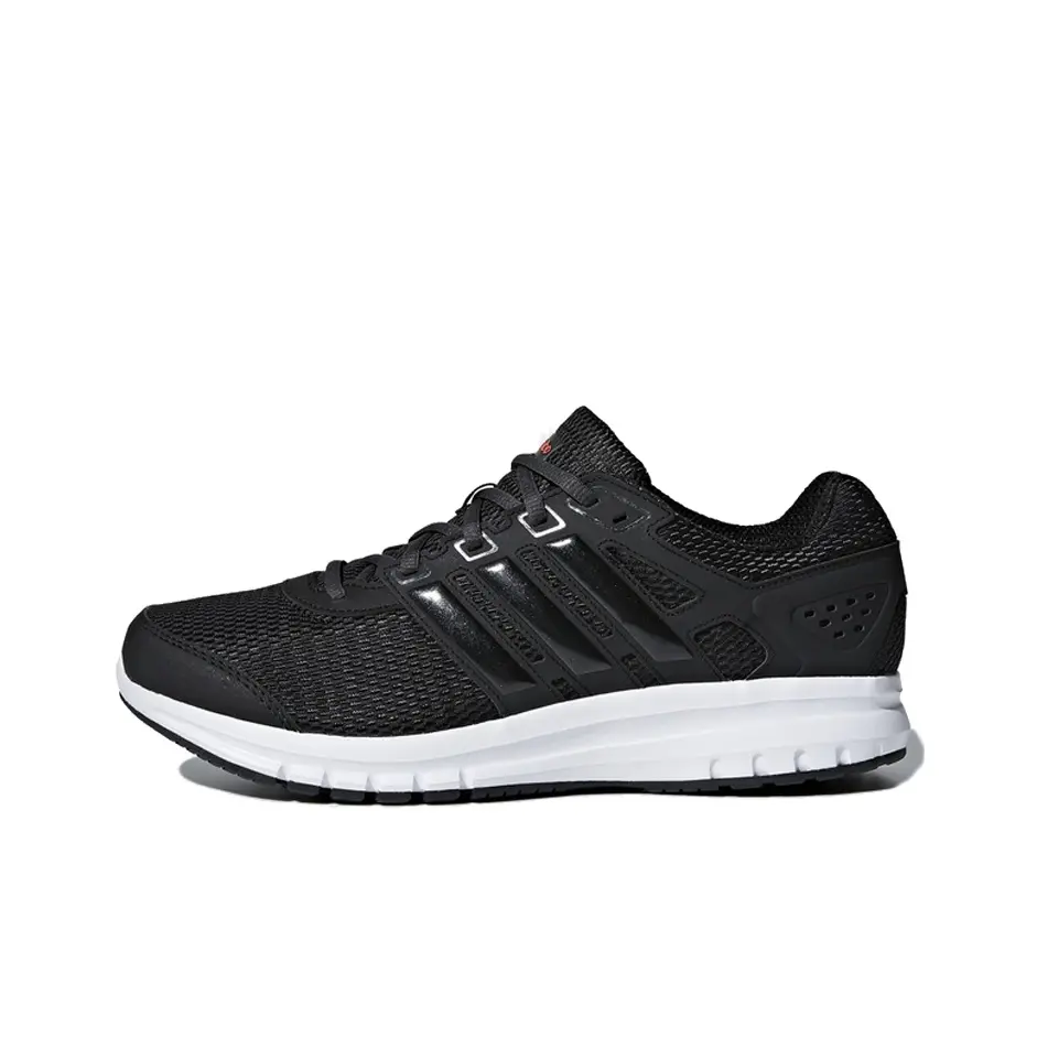 

Кроссовки мужские низкие черные/белые Adidas