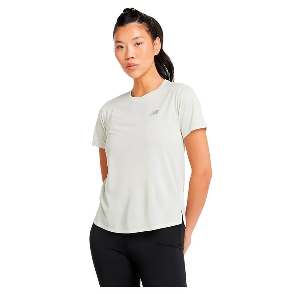 

Футболка New Balance Athletics, белый