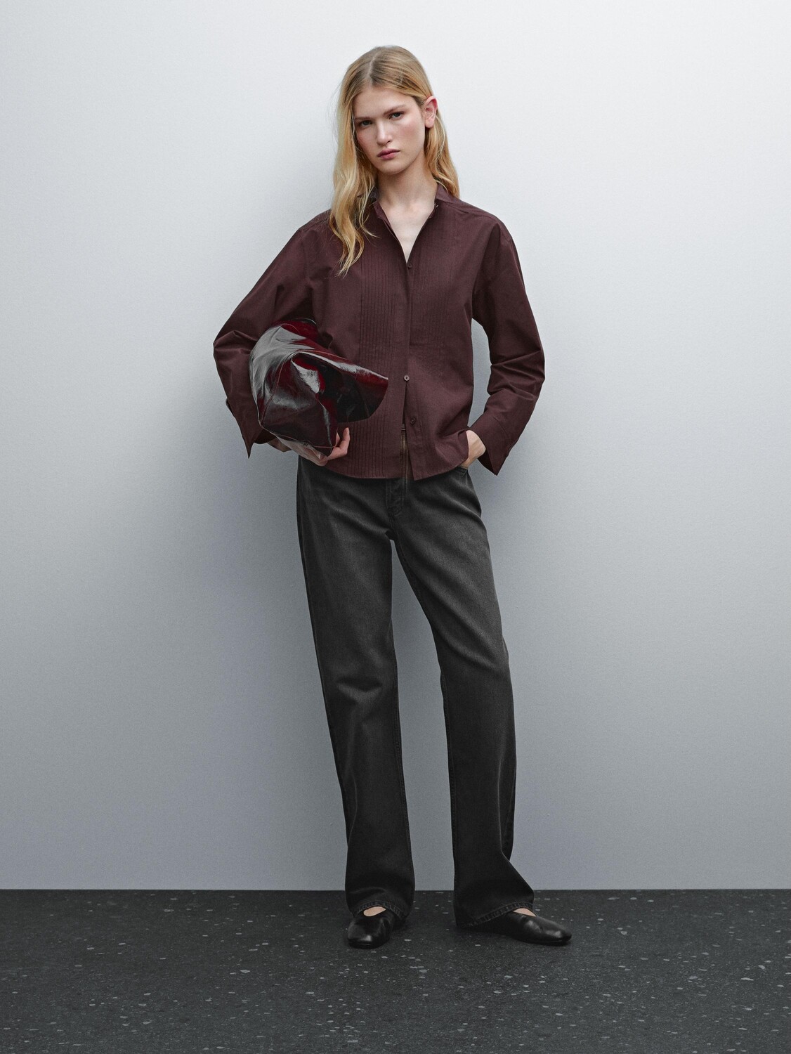 

Рубашка из 100% хлопка с плиссированными деталями Massimo Dutti, бордовый