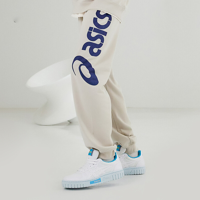 

Трикотажные спортивные штаны унисекс светло-верблюжий Asics, коричневый