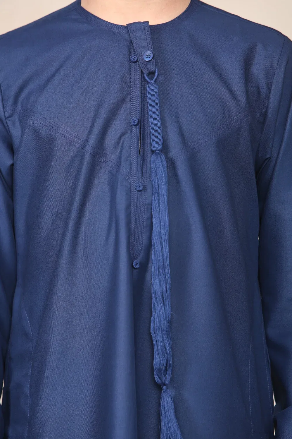 Arabic Thobes Детская темно-синяя блузка для мальчиков, эмиратская джубба, исламская одежда, кафтан, праздничный шнурок с кисточками — фото 3