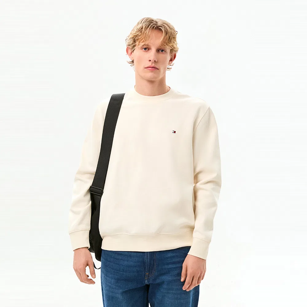 Мужской свитшот Essential Intech Crewneck, цвет айвори, от Tommy Hilfiger