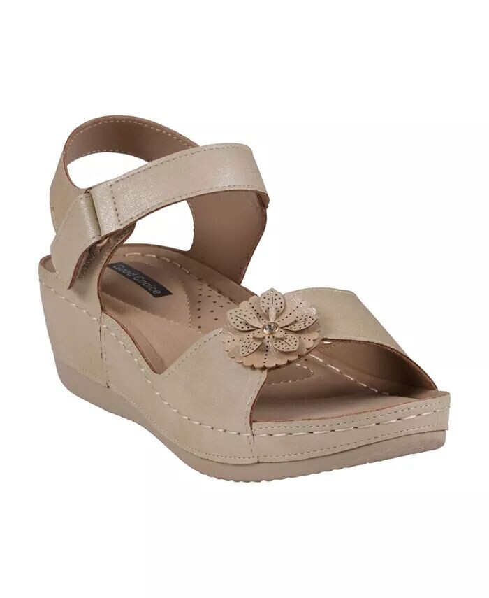 

Женские босоножки Maxwell на танкетке с цветочным декором GC Shoes, бежевый