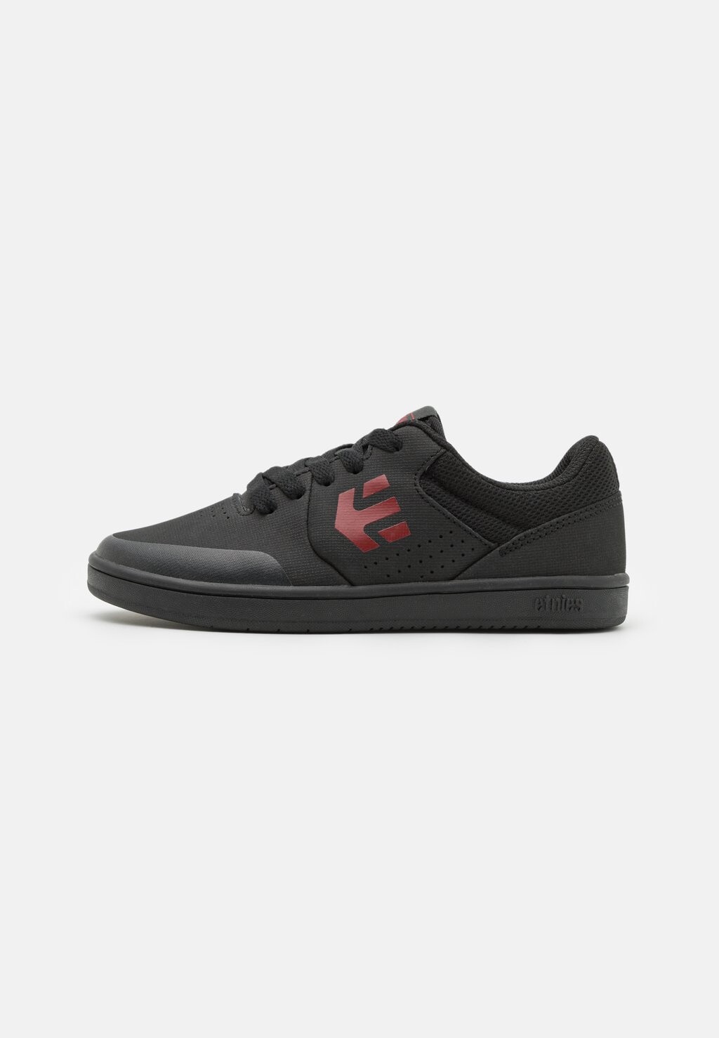 

Низкие кроссовки Marana Etnies, цвет black/red