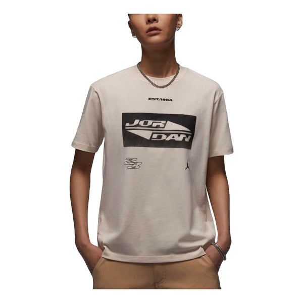 

Футболка graphic t-shirt asia sizing 'light tan' Air Jordan, бежевый
