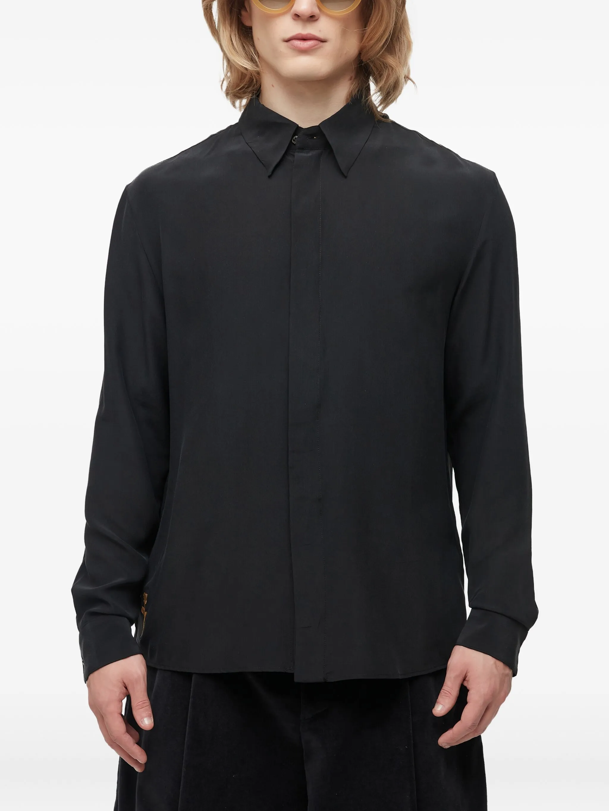 

Шелковая рубашка с вышивкой в виде роз Osklen, черный