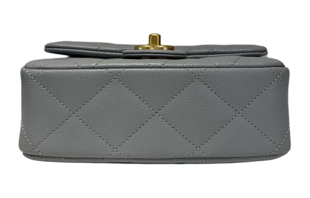 Сумка из зерненой кожи, кроссбоди, через плечо, женская gray CHANEL — фото 4
