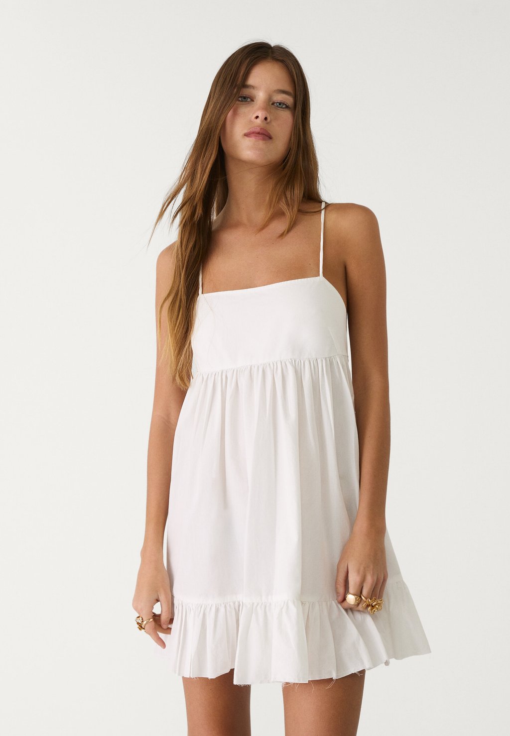 

Повседневное платье FLOWING Stradivarius, белый
