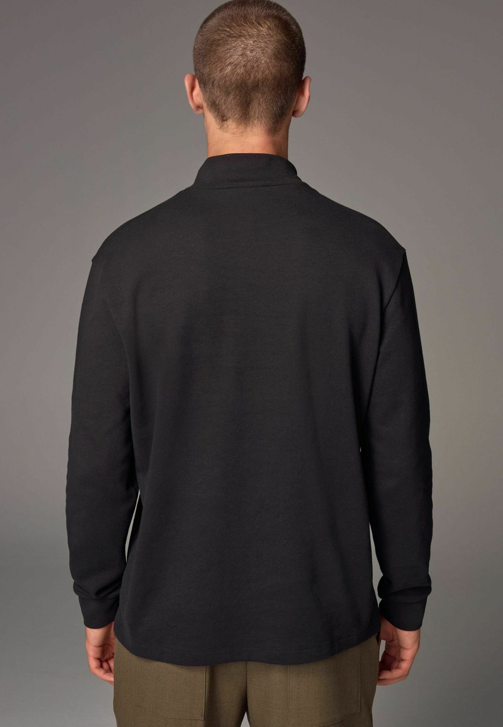 

Топ с длинными рукавами REGULAR FIT TURTLE NECK Next, черный