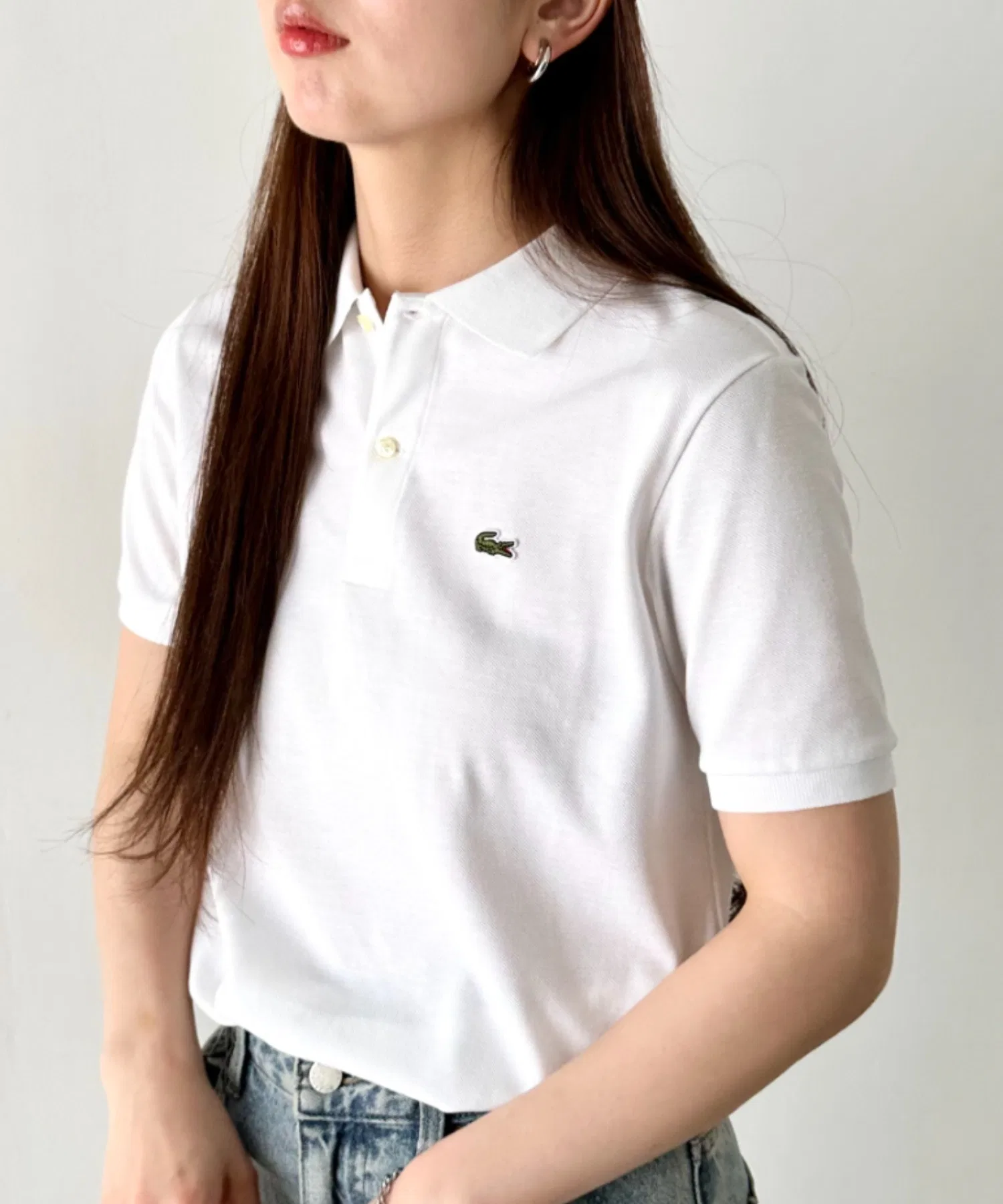 Рубашка-поло LACOSTE Petit Piqué, однотонная, с вышивкой, белая — фото 3