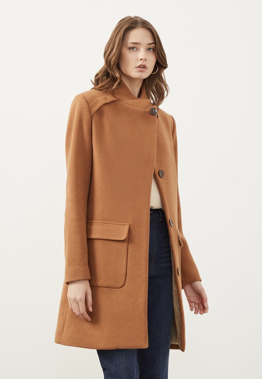 

Классическое пальто BAND COLLAR Just Like You, цвет camel