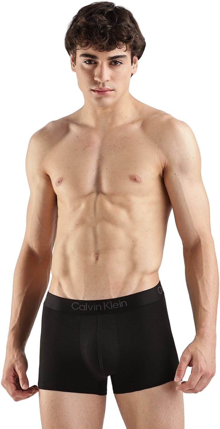 

Calvin Klein мужские ультрамягкие современные модальные боксеры из трех пар, 3 Black