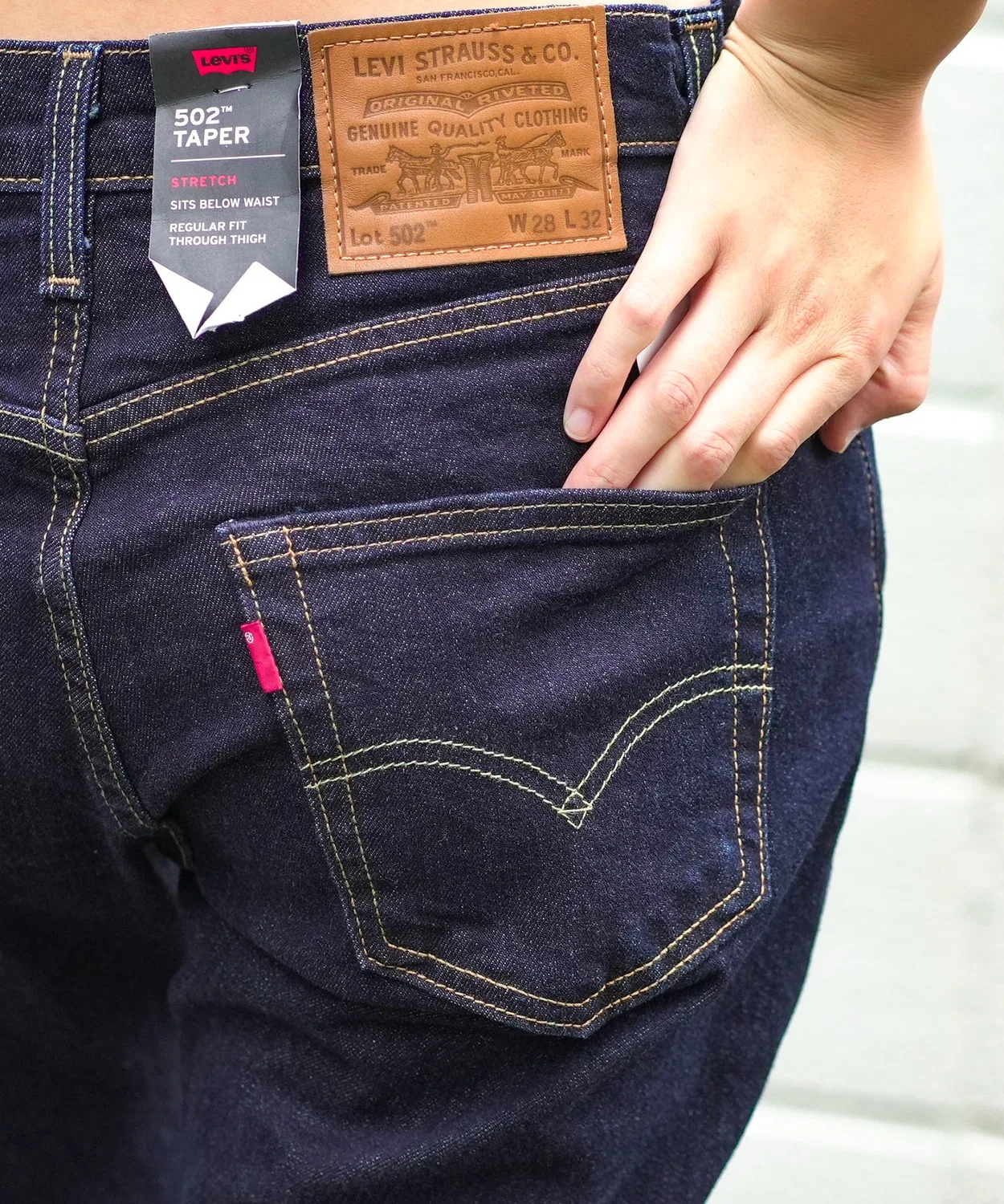 Джинсы 502 Regular Tapered Levi's одни, 1 пара, стираные