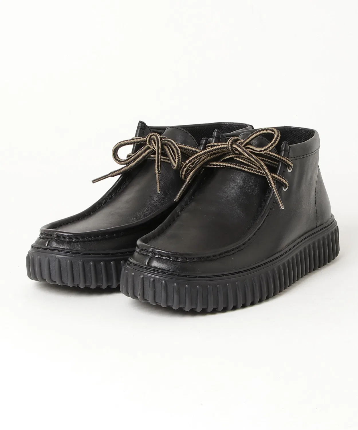 Кроссовки Торхилл Хай Clarks на шнуровке, черные