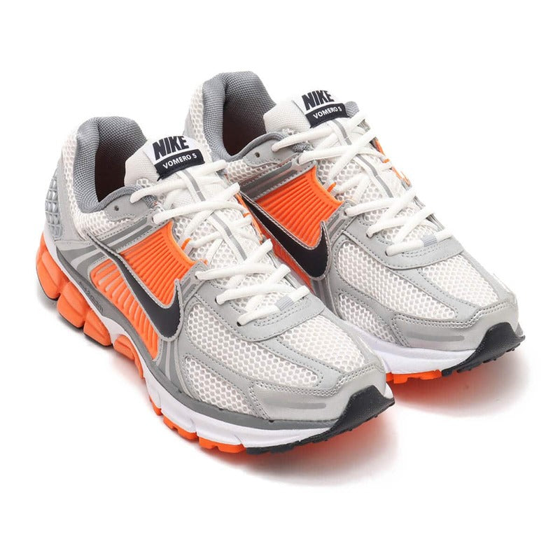 Кроссовки Nike Zoom Vomero 5 Platinum Tint Safety Orange, оранжевый — фото 3
