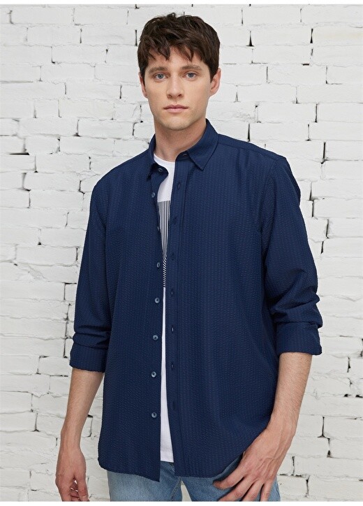 

Темно-синяя мужская рубашка Slim Fit с воротником на пуговицах Altınyıldız Classic