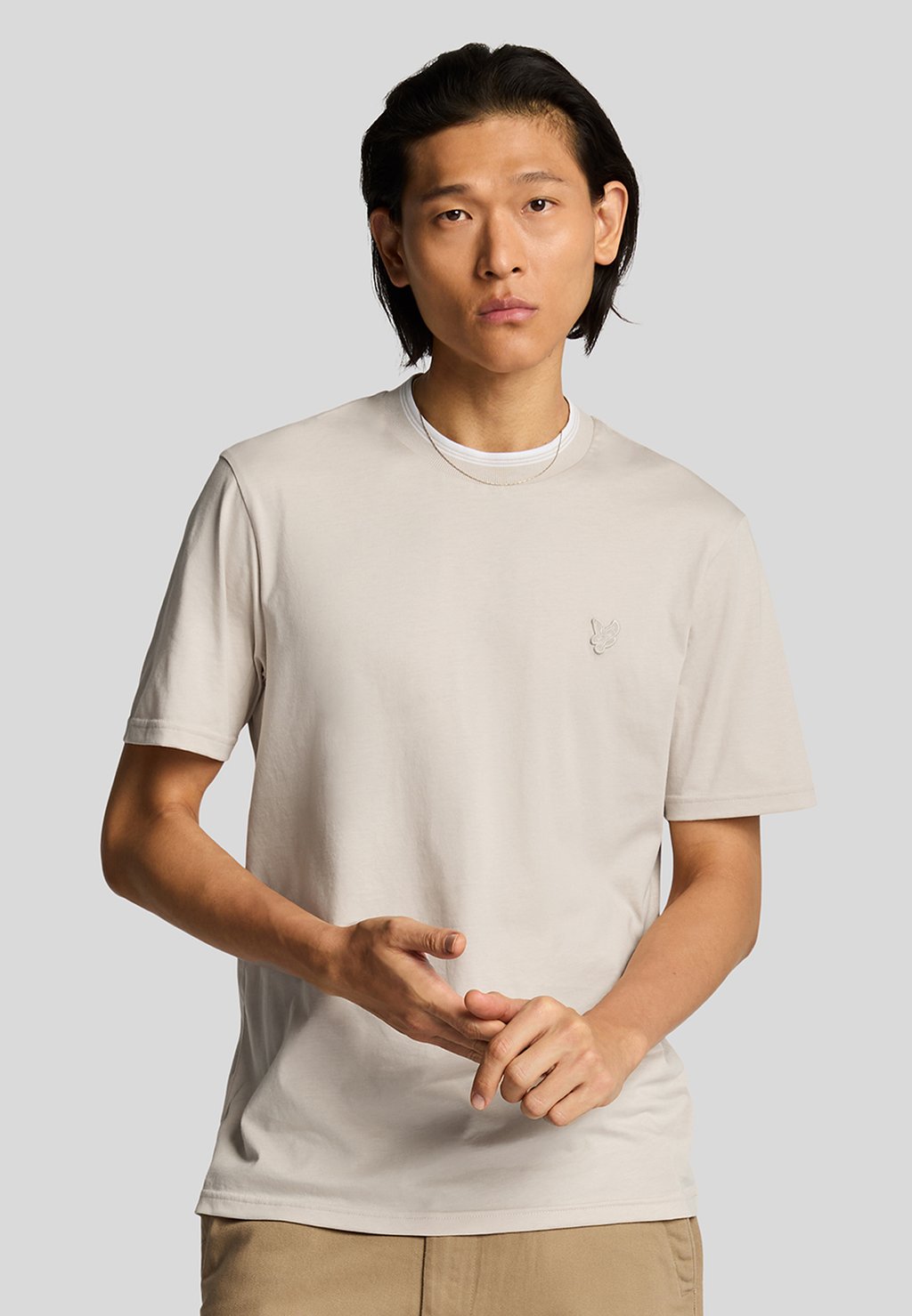 

Базовая футболка TIPPED SUPERFINE Lyle & Scott, слоновая кость