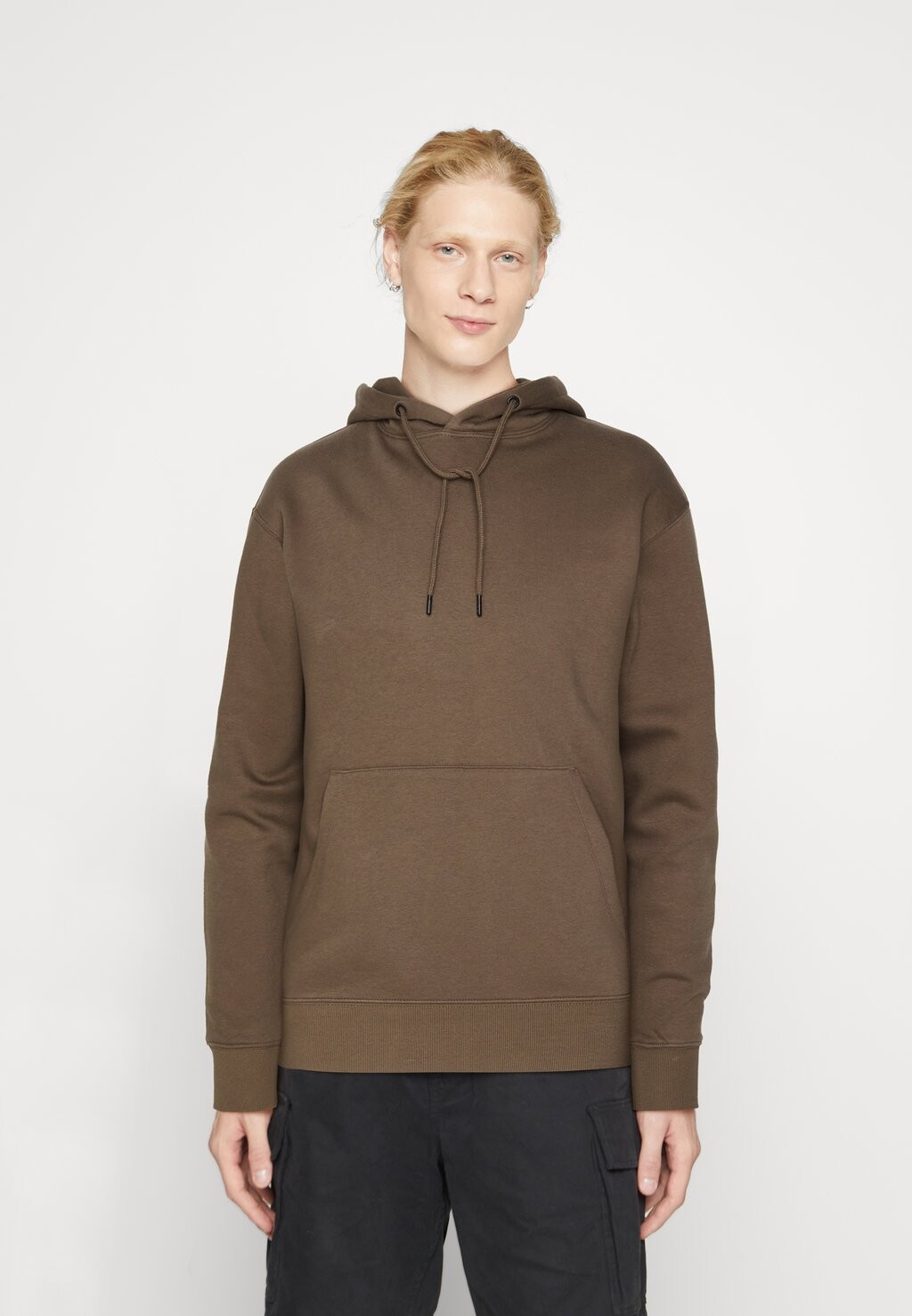 

Толстовка с капюшоном JJESTAR BASIC HOOD Jack & Jones, банджи-шнур