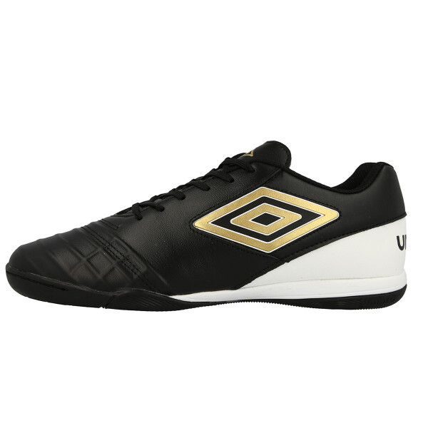 

Кроссовки стрелка Umbro