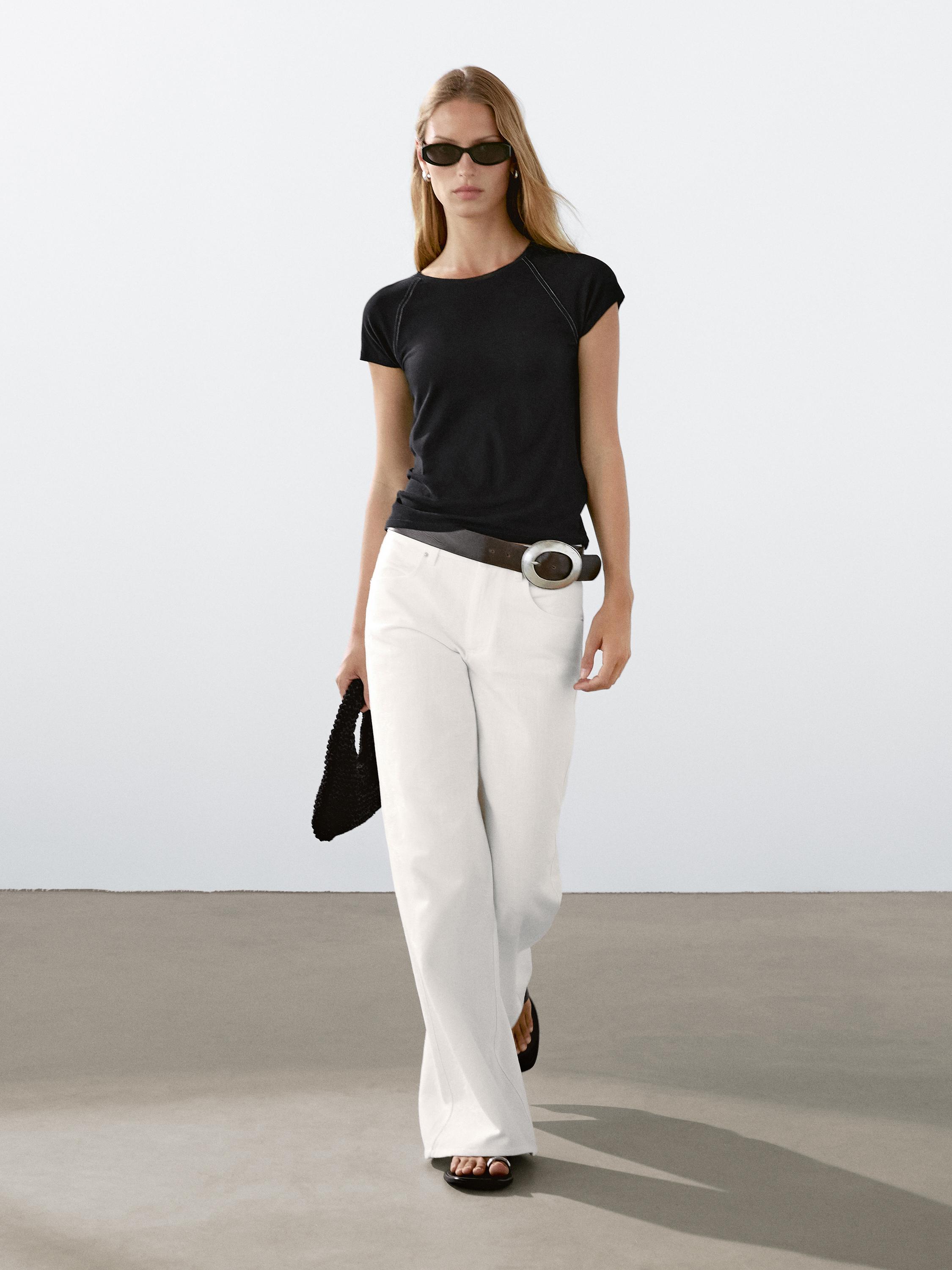 

Футболка с коротким рукавом и контрастными швами Massimo Dutti, черный