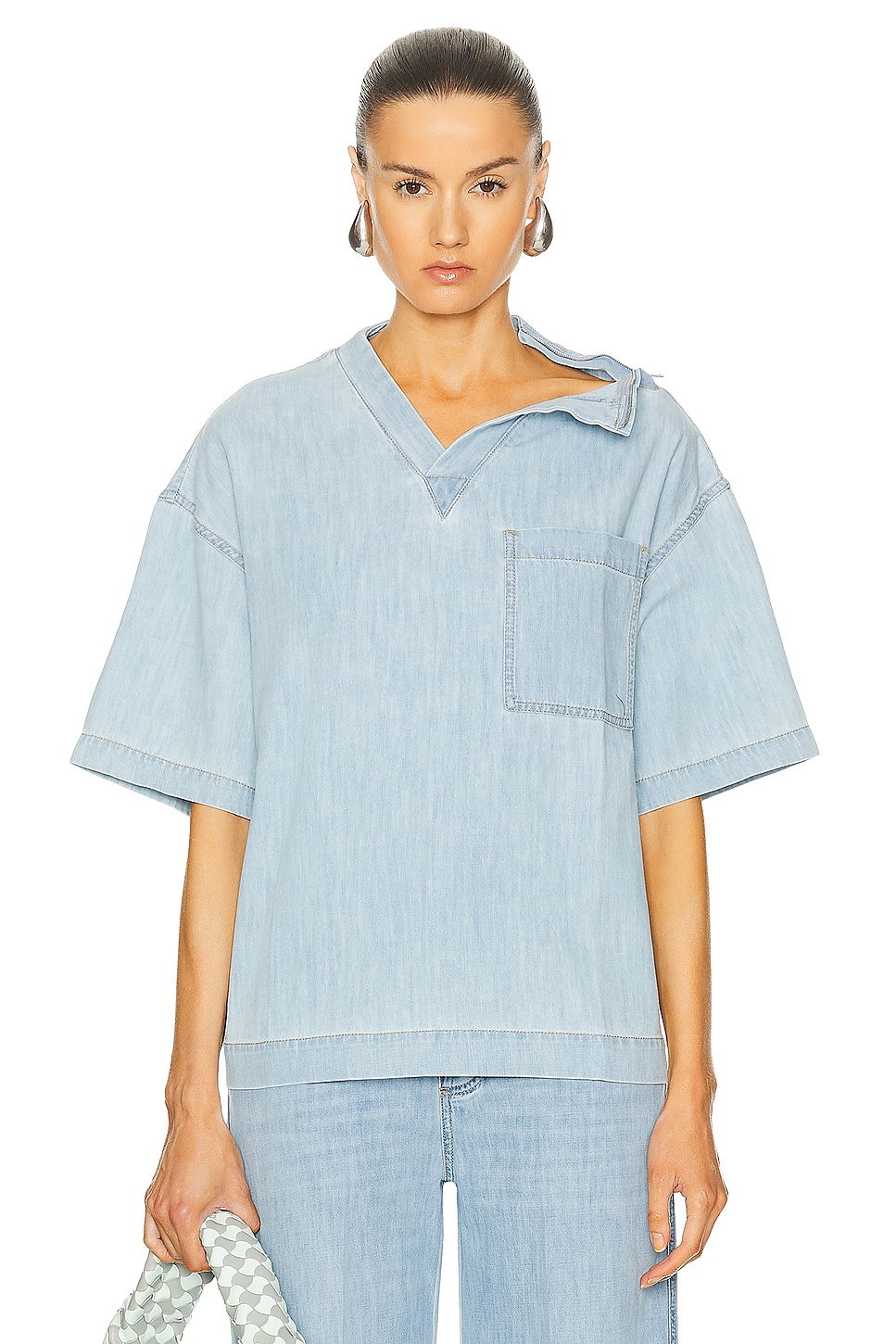 

Широкая рубашка Bottega Veneta, цвет Bleached Light Denim
