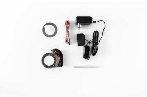 

Светодиодный точечный светильник Livetastic, 6x1x6 см, черно-белый