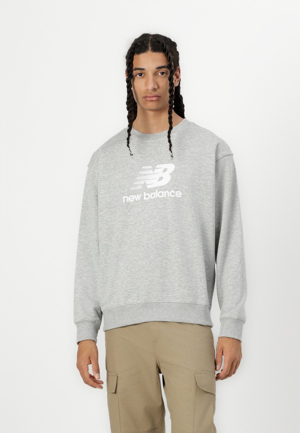 

Толстовка ESSENTIALS FRENCH LOGO CREW UNISEX New Balance, серый