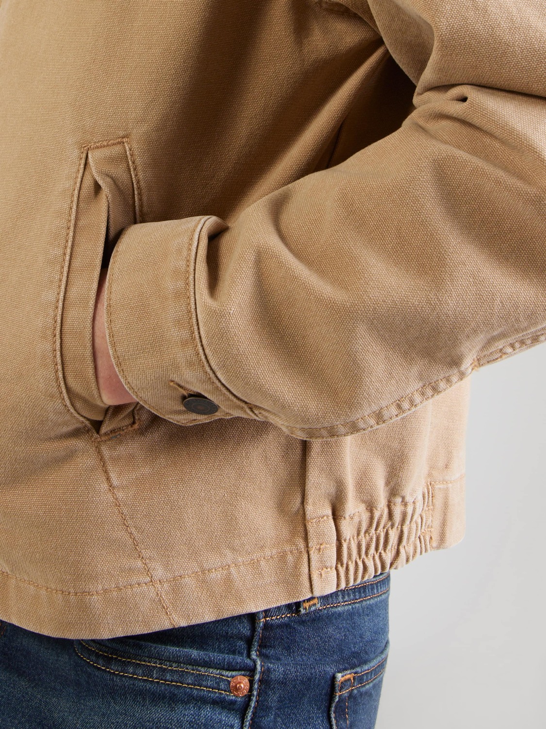LEVI'S  Межсезонная куртка 'Trucker Jacket' в бежевом цвете — фото 2