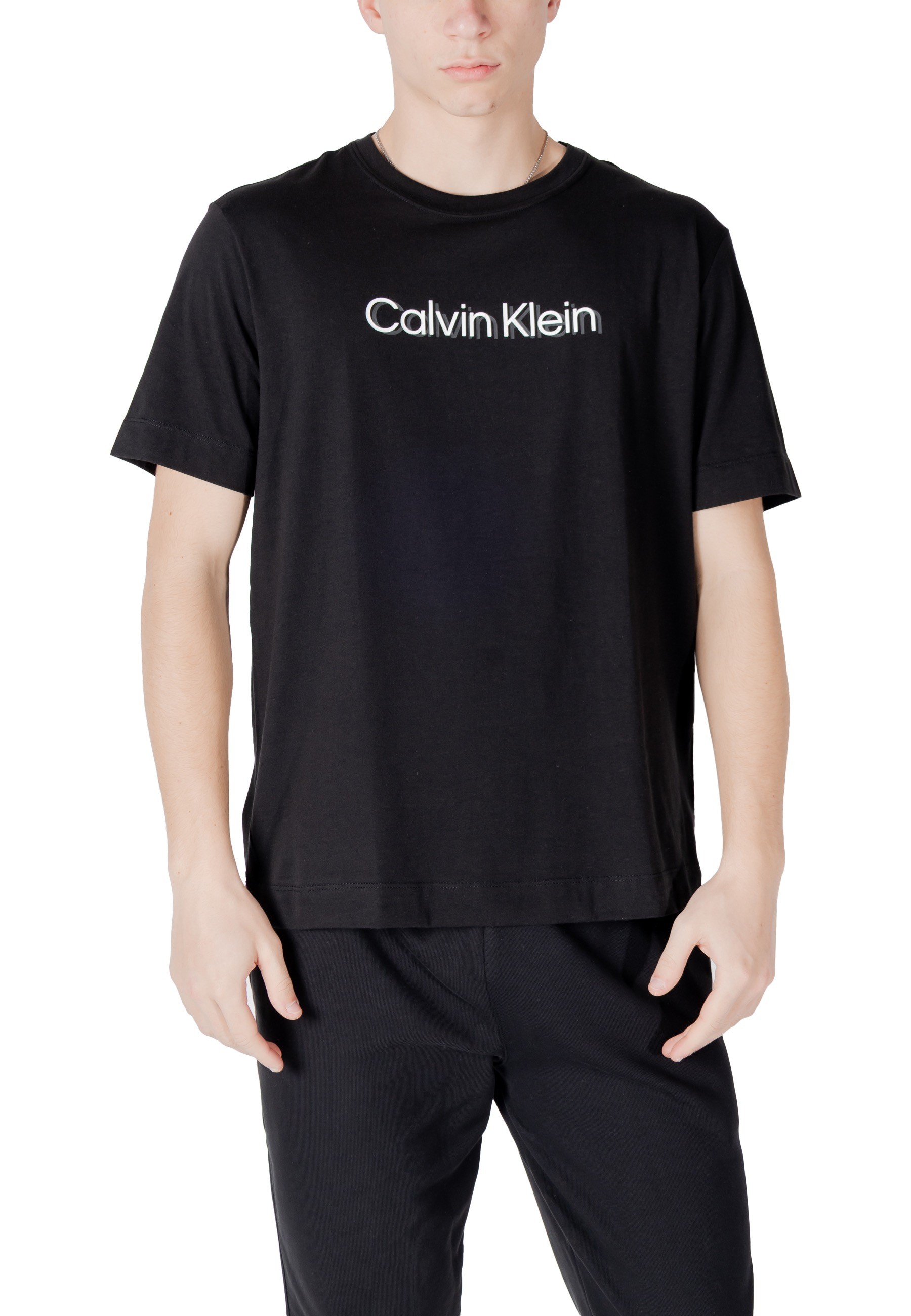 

Футболки Calvin Klein, черный