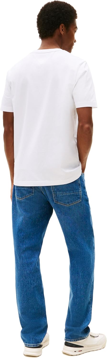 Футболка Tommy Hilfiger Short Sleeve Cotton Graphic with Hilfiger Logo, белый — фото 4
