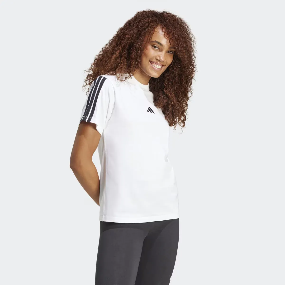 Женская футболка Adidas Essentials Cotton с тремя полосками, белый — фото 4