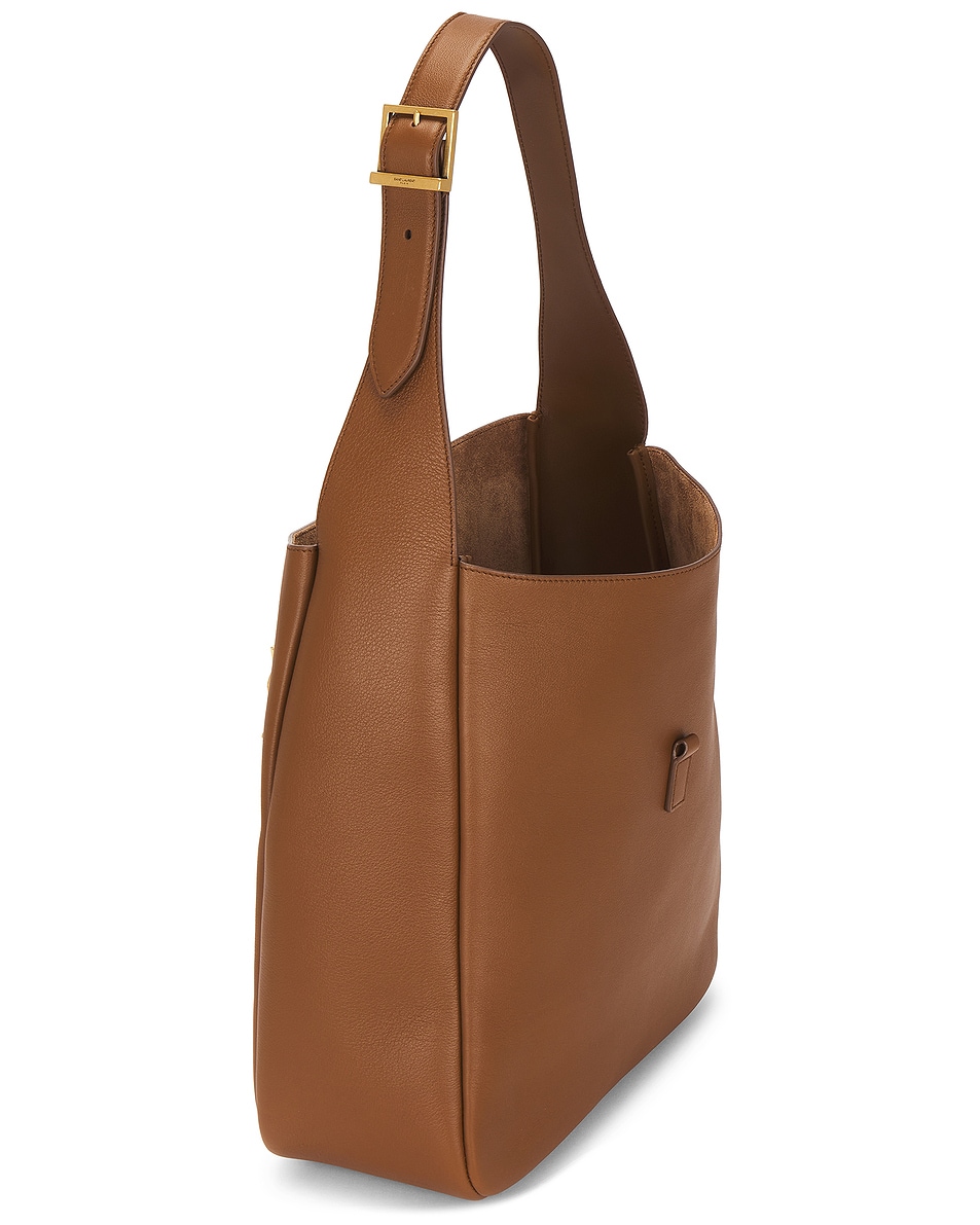 Большая элегантная сумка Le 5 A 7 Supple Hobo Saint Laurent, Fox — фото 4