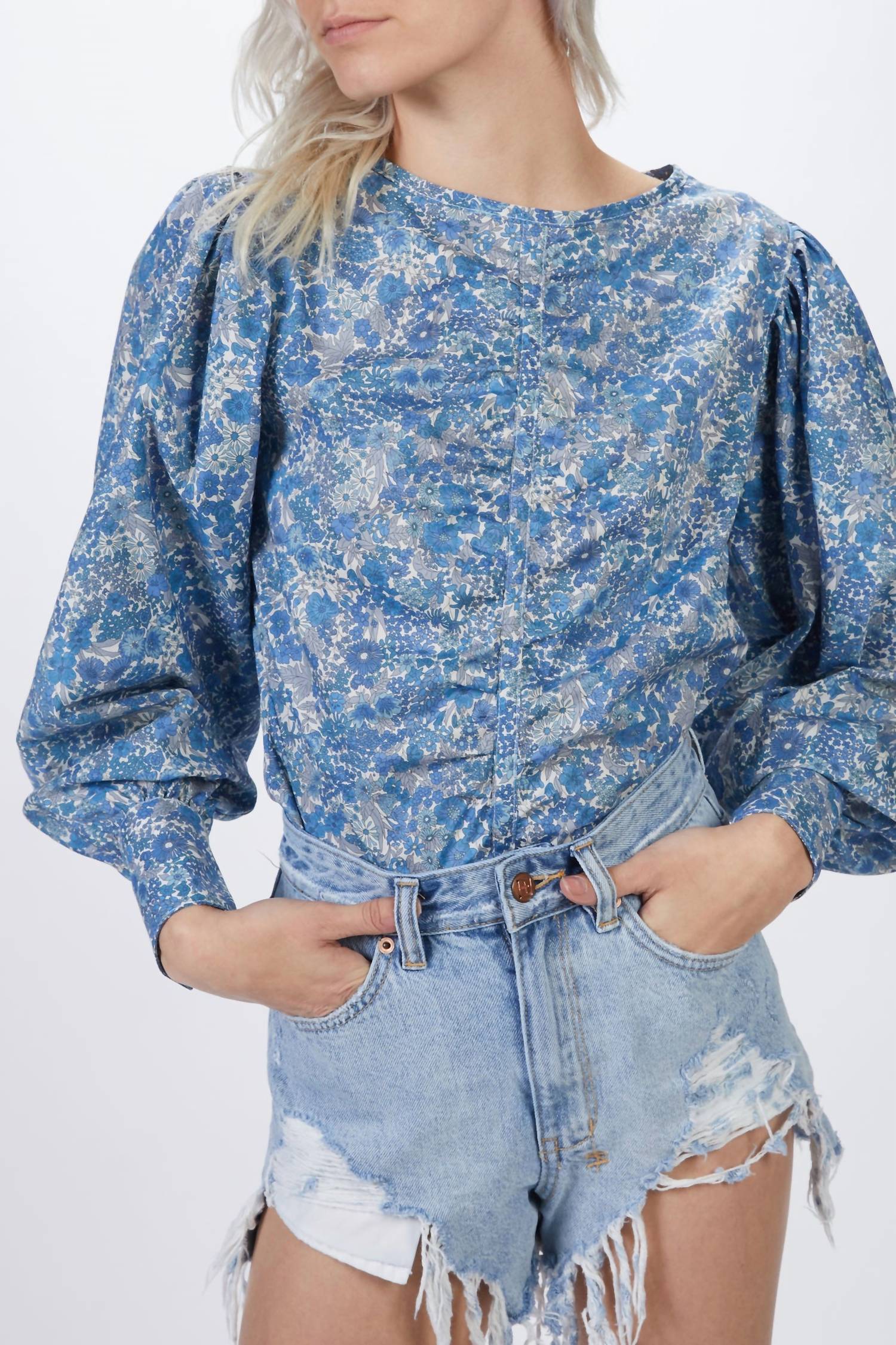 

Блузка со сборками в цвете Blue Liberty Smythe