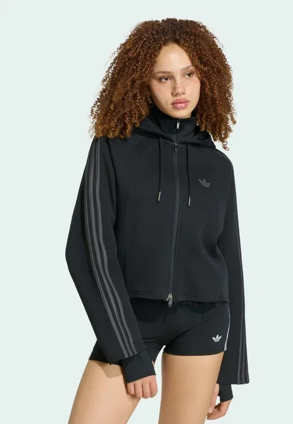 Толстовка с капюшоном Adidas Originals Sst 2.0 cropped hoody zip up sweatshirt, черный утилитарный
