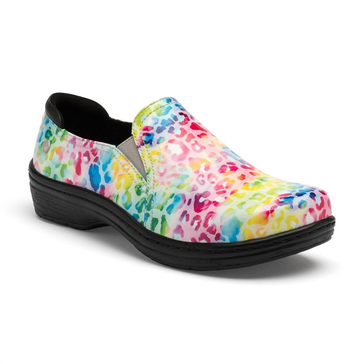 Женские кожаные сабо для кормления Moxy, патент Tie Die Cheeta 3169-0657 Klogs Footwear, Tie Die Cheeta Patent 3169-0657 — фото 2