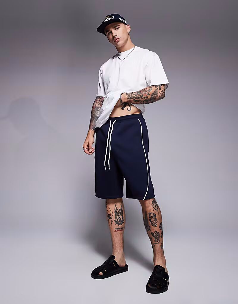 

Шорты свободного кроя ASOS DESIGN с боковыми вставками темно-синего цвета