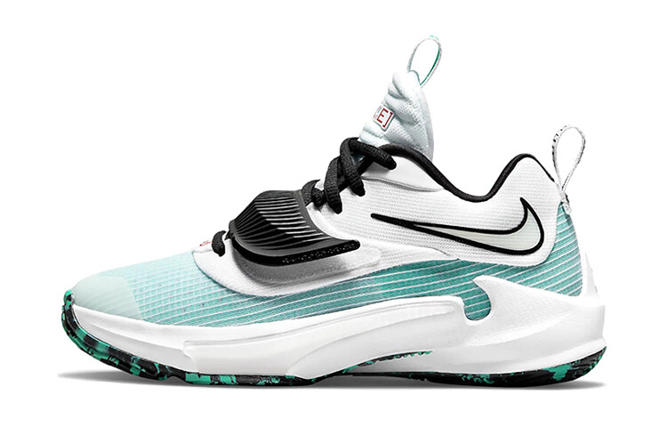 

Детские баскетбольные кроссовки Nike Freak 3 Kids