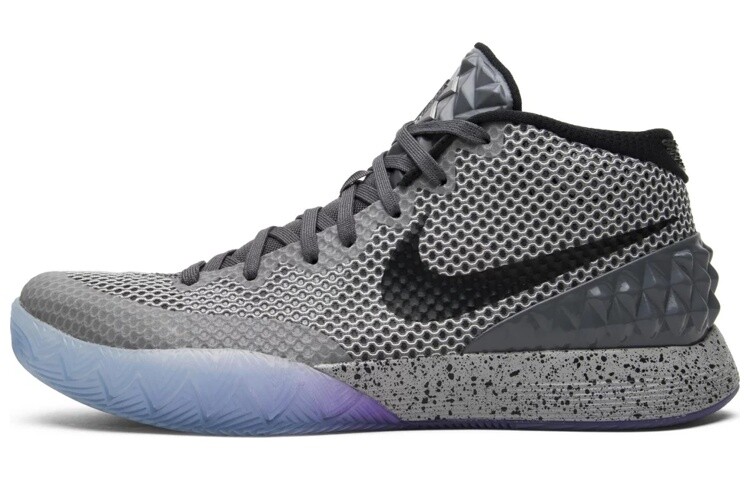 

Мужские баскетбольные кроссовки Nike Kyrie 1