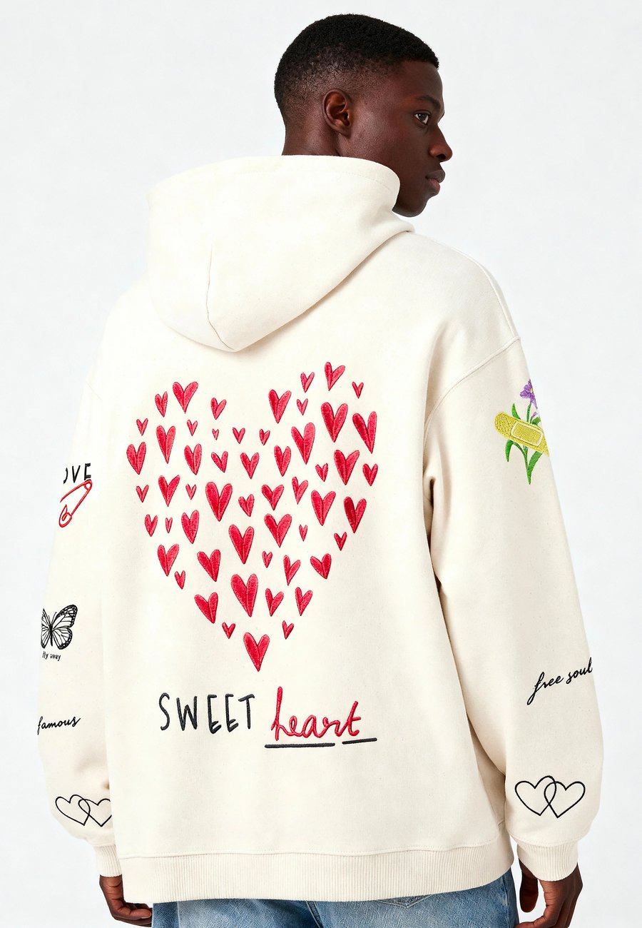 

Худи Mira Paris TATTOOSWEET EMBROIDERY HEAVYWEIGHT, Off White/Off-White, Белый, Худи Mira Paris TATTOOSWEET EMBROIDERY HEAVYWEIGHT, Off White/Off-White