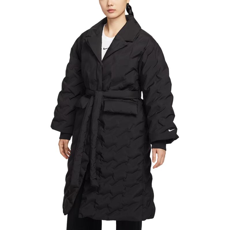 

Куртка утепленная oversize Therma FIT женская Nike, черно-белый