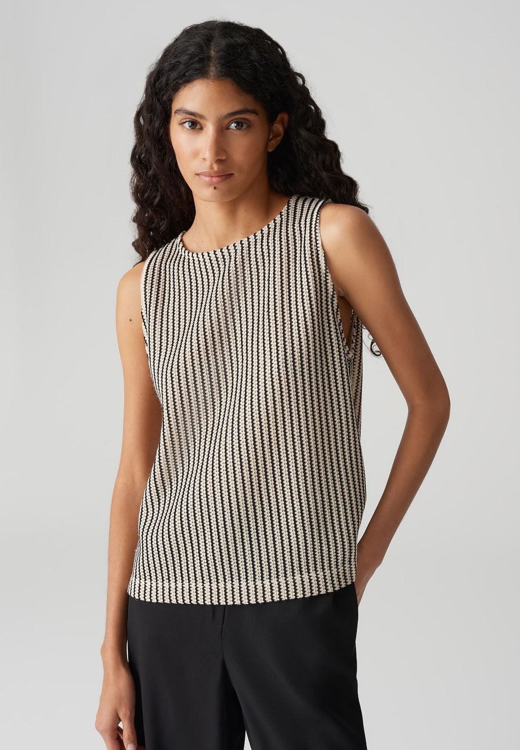 

Топ REGULAR FIT CROCHET - Blouse OPUS, черный