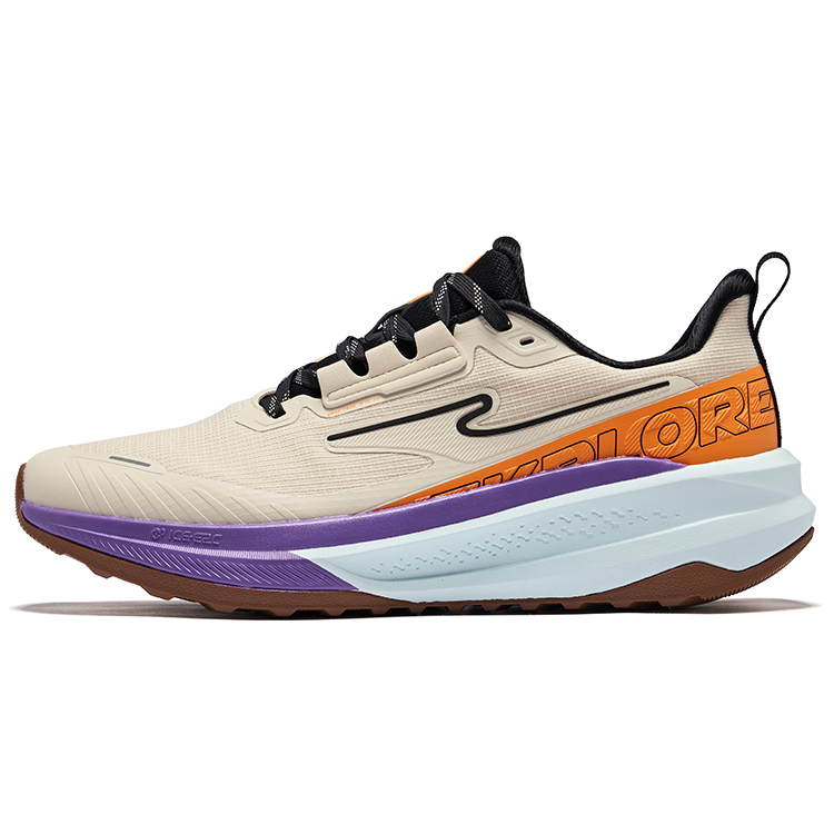 

Кроссовки Wild Cushioned с низким верхом, нескользящие, водостойкие, легкие, мужские, теплые, из льна, угольно-черного цвета Erke, Warm Linen/Jet Black