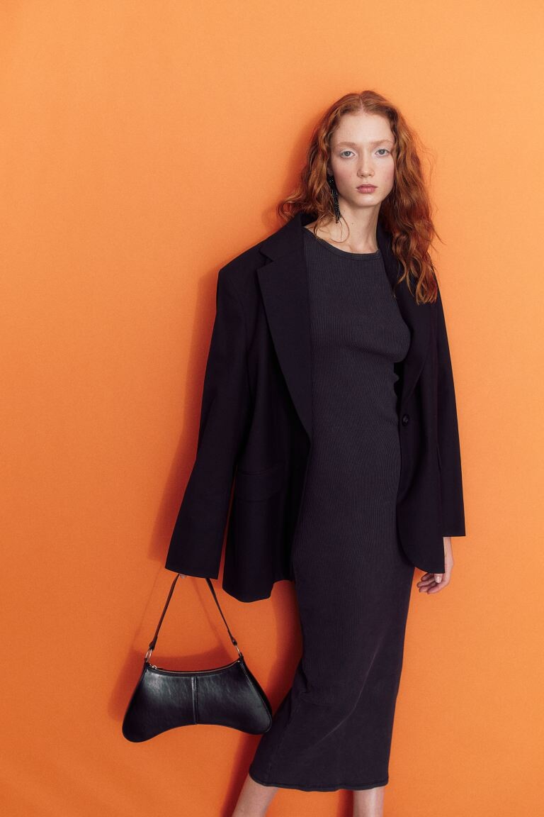 

Маленькая сумка через плечо H&M, черный