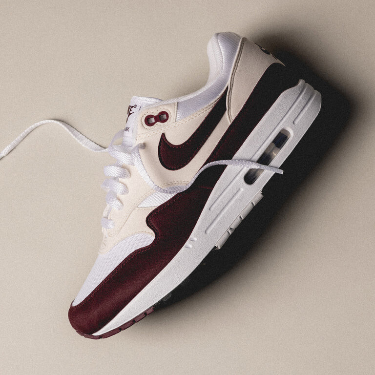 

Кроссовки wmns air max 1 Nike, белый