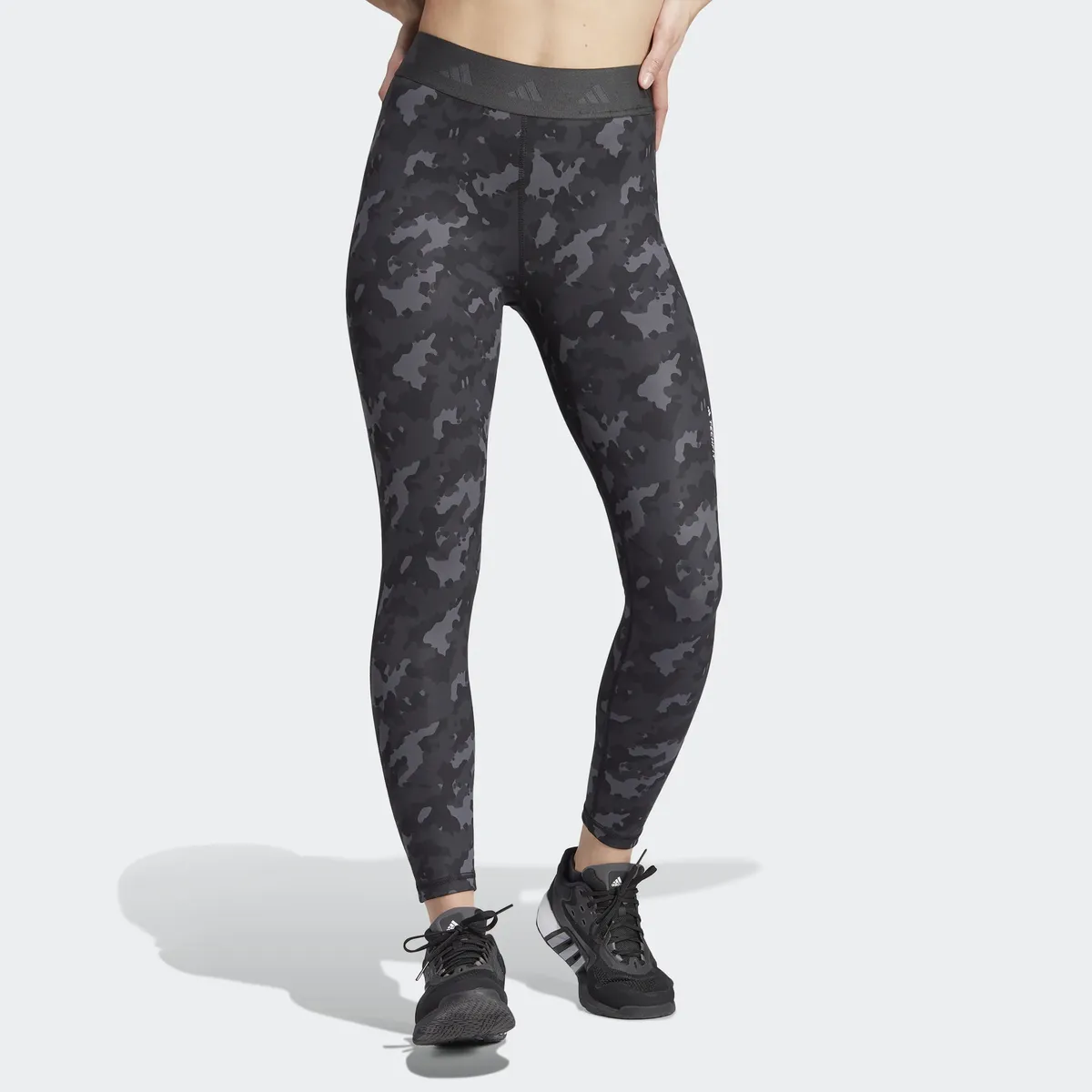 

Леггинсы для тренировок adidas Performance "TECHFIT CAMO" (1 шт.), цвет Grey Si X / Carbon